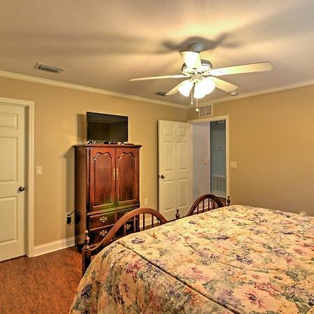 Crystal River Cottage On 1 Acre With Deck And Porch! Yankeetown Exterior photo